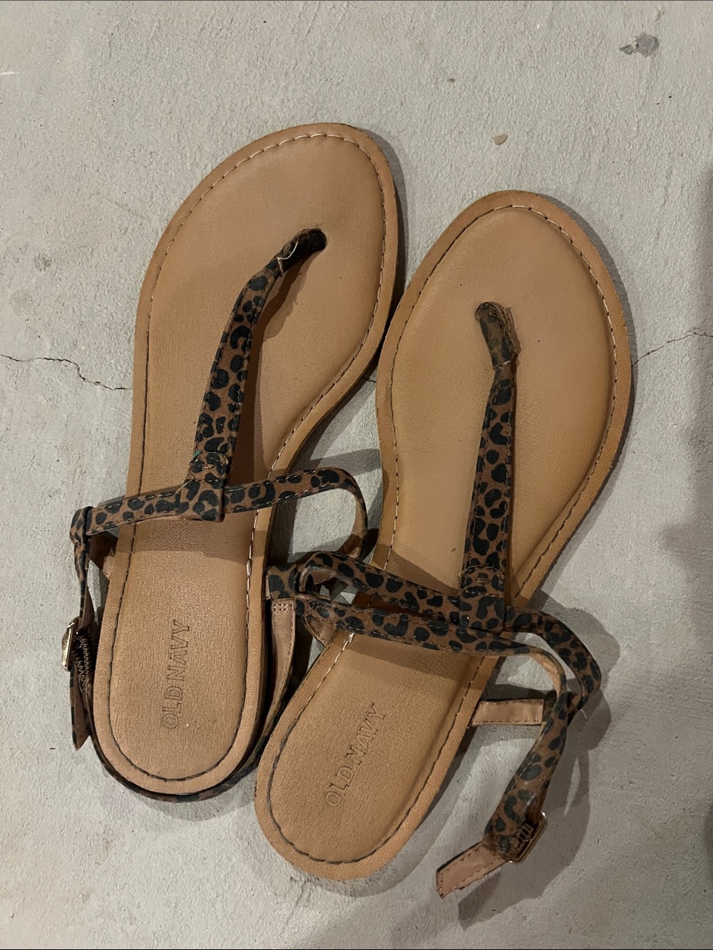 Old Navy Tan Leopard-Print T-Strap Sandals